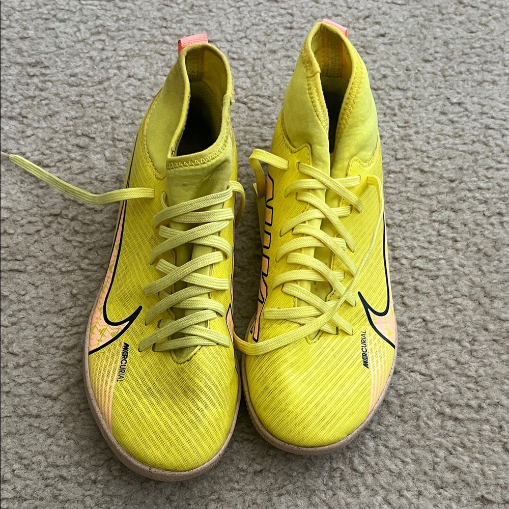 Nike Vibrant Yellow Soccer Shoes